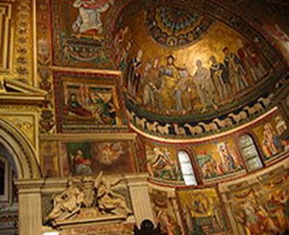 http://upload.wikimedia.org/wikipedia/commons/thumb/1/1f/Roma-santa_maria_in_trastevere_02.jpg/220px-Roma-santa_maria_in_trastevere_02.jpg